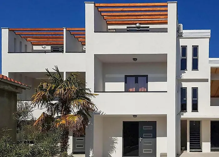 One Bedroom Stunning In Biograd Na Moru